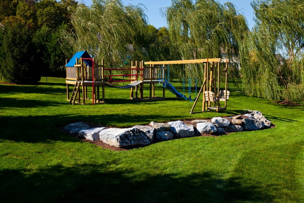 Lancaster, PA Project by Earth, Turf, & Wood, Inc. - Photo 34