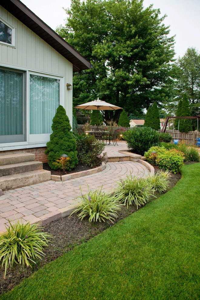 Denver, PA Project 2 by Earth, Turf, & Wood, Inc. - Photo 25