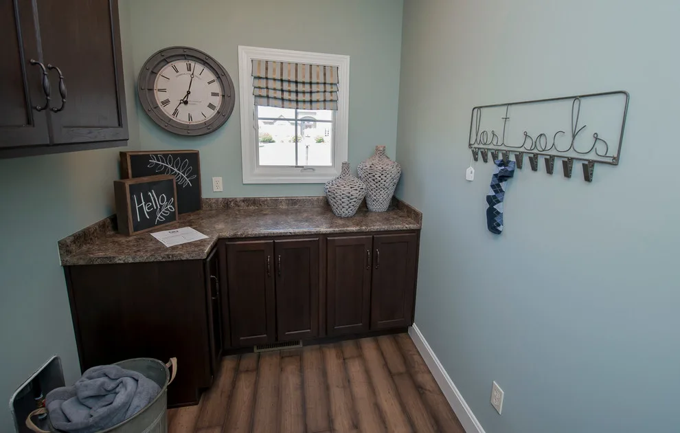 Covington Home Fountain by Choice Designs - Photo 9