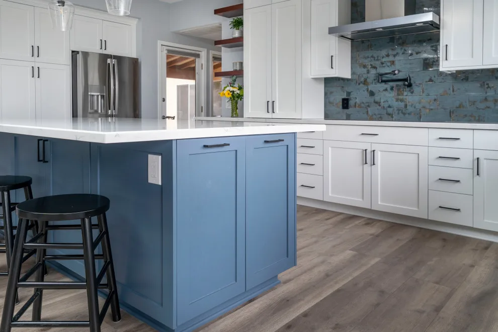 The Enjoyable Moments Inside by Lenton Company, Inc. - Photo 3