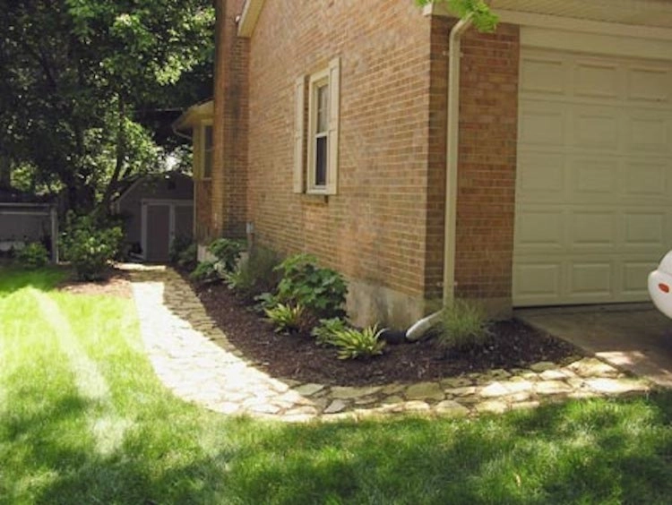 Earth Works Inc - Photo 2