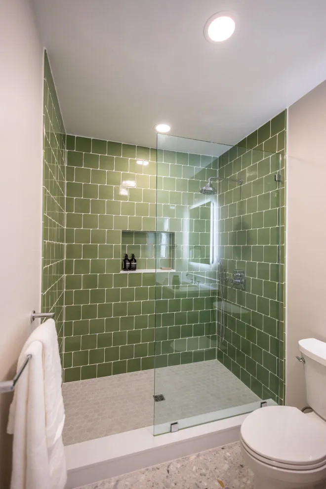 East Hanover, NJ Tiffany Drive Bathroom Project by KraftMaster Renovations - Photo 5