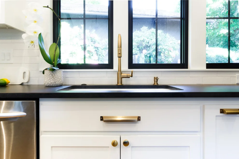 Straight Line Design And Remodeling - Photo 7