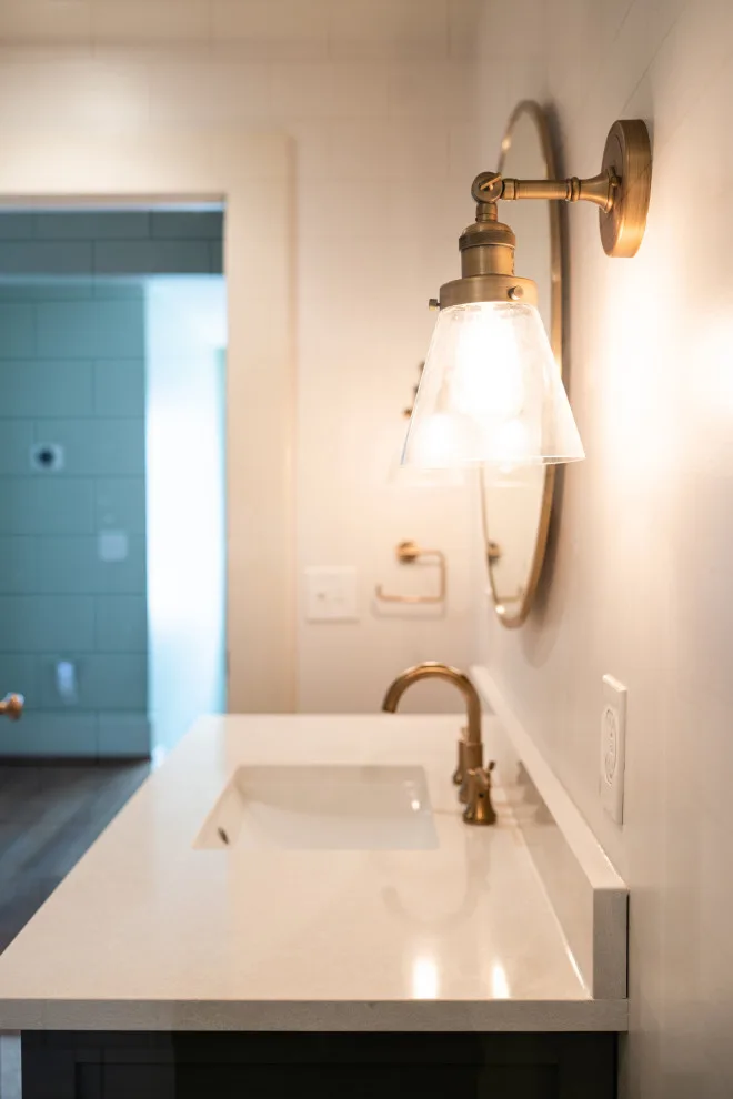 Houston Heights - Classic Bathroom Renovation by Analog HTX - Photo 2