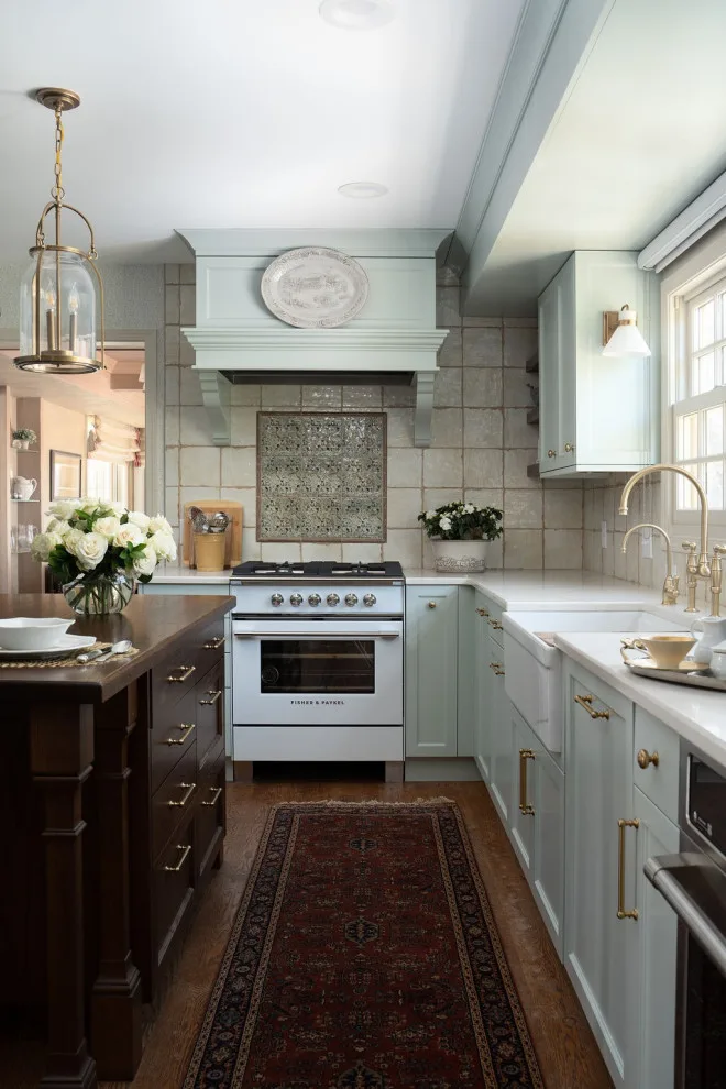 Eternal Elegance Kitchen Renovation by Sawhill Kitchens - Photo 2