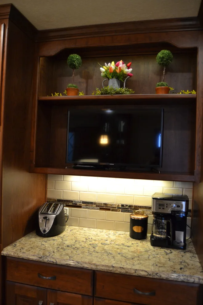 Enduring Heritage by Lincoln Cabinet - Photo 11