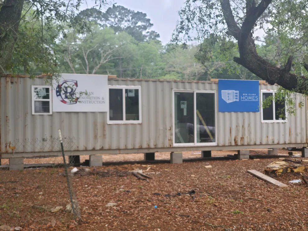 Veteran Renovation And Construction - Photo 9