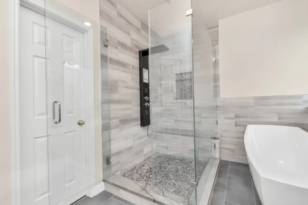 Tomball Main Bathroom by Big City Construction Co - Photo 11