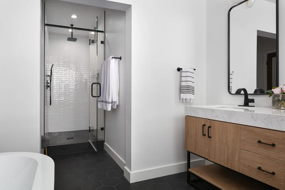 Culver City Townhouse Renovation by Metropolis Drafting And Construction Inc - Photo 8