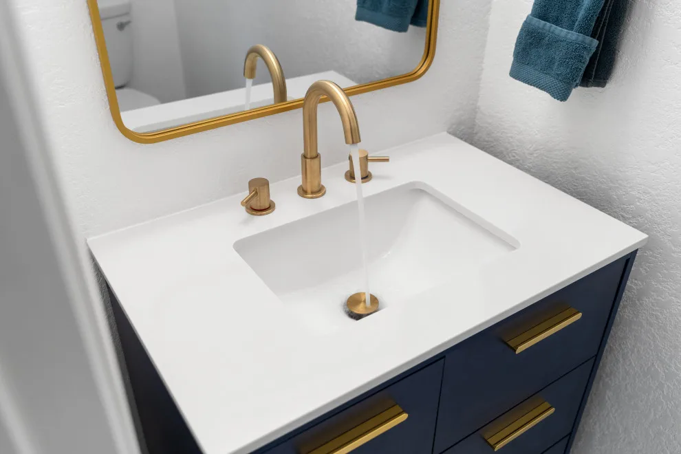 Tracy's Powder Room by Solid Kitchen & Bath - Photo 3