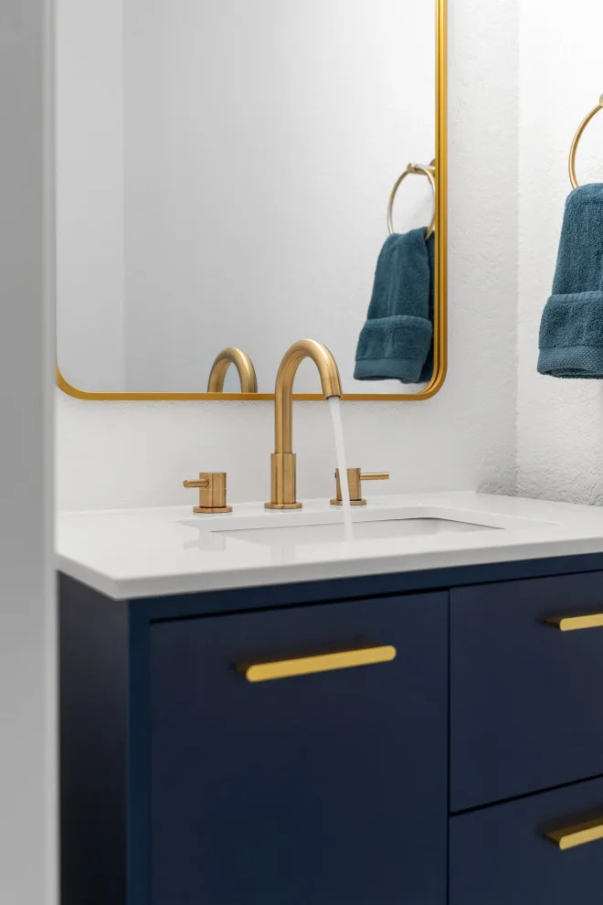 Tracy's Powder Room by Solid Kitchen & Bath - Photo 6