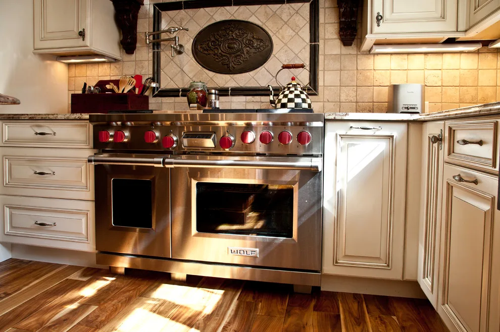 Countryside Kitchen by Dream House Dream Kitchens - Photo 13