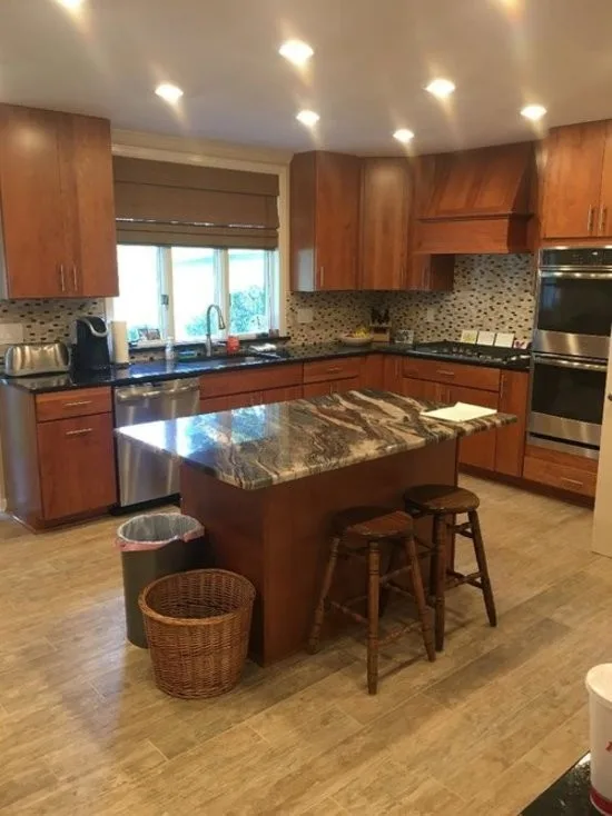 Classic Kitchen by Country Gentlemen Kitchen & Bathroom Remodeling - Photo 5