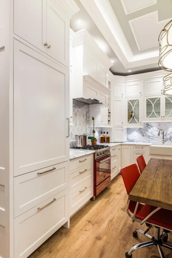 Chic White Kitchen by Eastside Design & Build Inc. - Photo 2