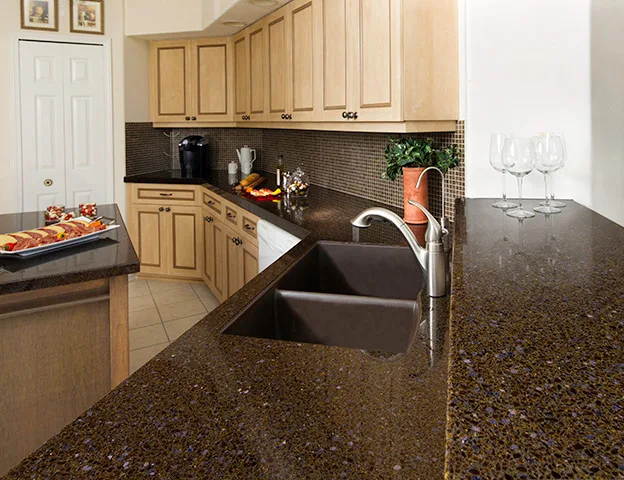Jacksonville Traditional Kitchen Countertop Renovation by Granite Transformations Of Jacksonville - Photo 2