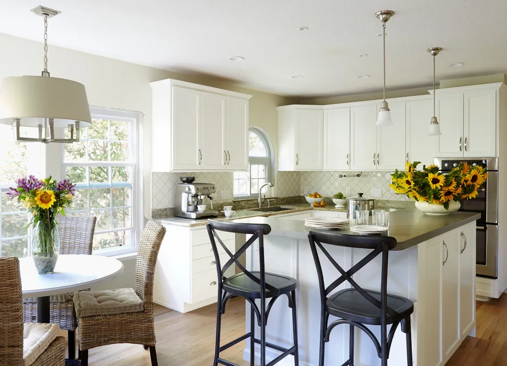 Classic Kitchen Facelift by Custom Kitchens By John Wilkins, Inc. - Photo 5