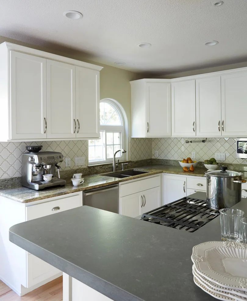 Classic Kitchen Facelift by Custom Kitchens By John Wilkins, Inc. - Photo 4