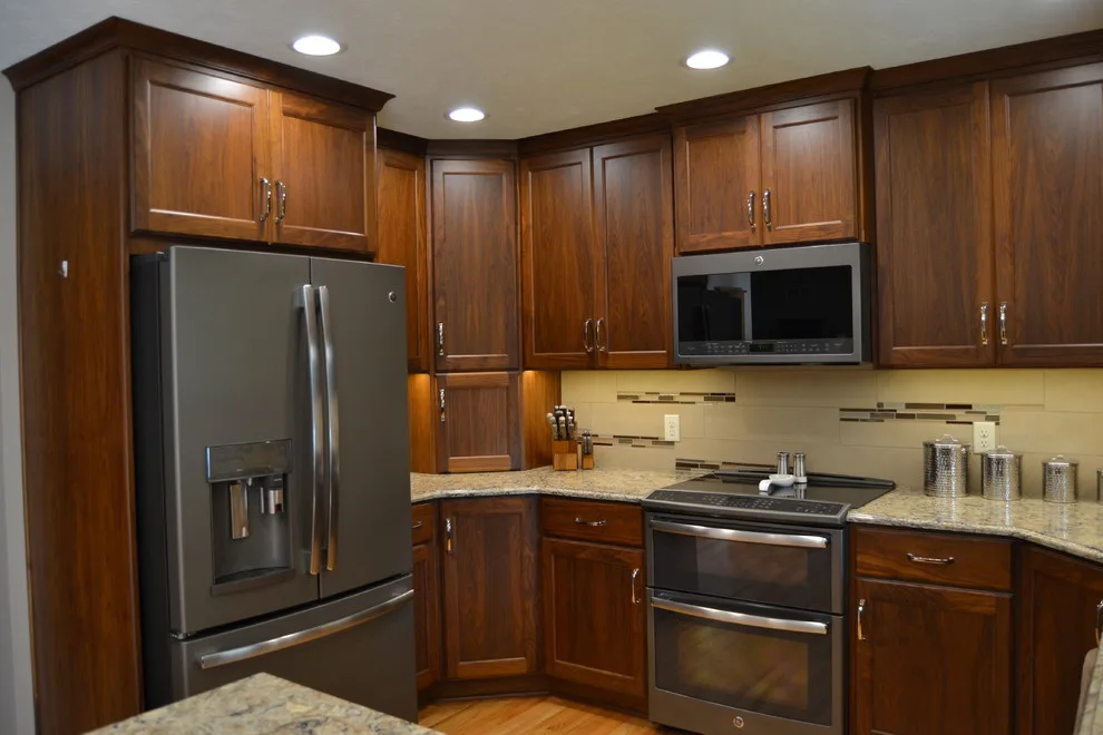 Classic Triangle by Lincoln Cabinet - Photo 2