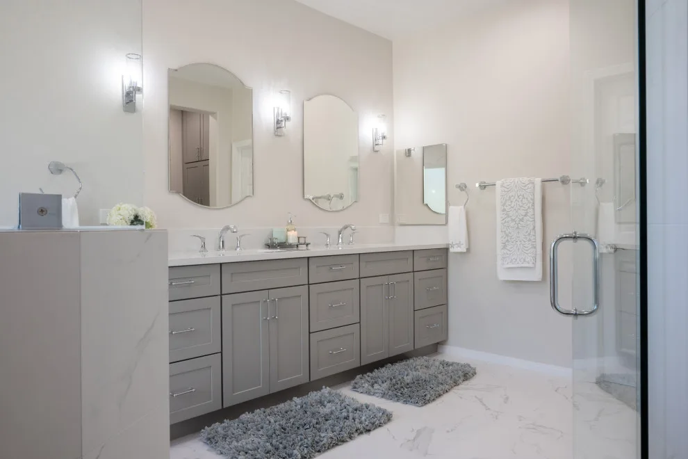 Serene Opulent Main Bathroom by Kaminskiy Design And Remodeling - Photo 9