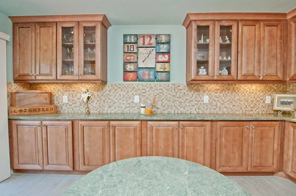 Coastal Transition Kitchen Design by Kaminskiy Design And Remodeling - Photo 7