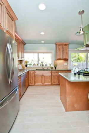 Coastal Transition Kitchen Design by Kaminskiy Design And Remodeling - Photo 2