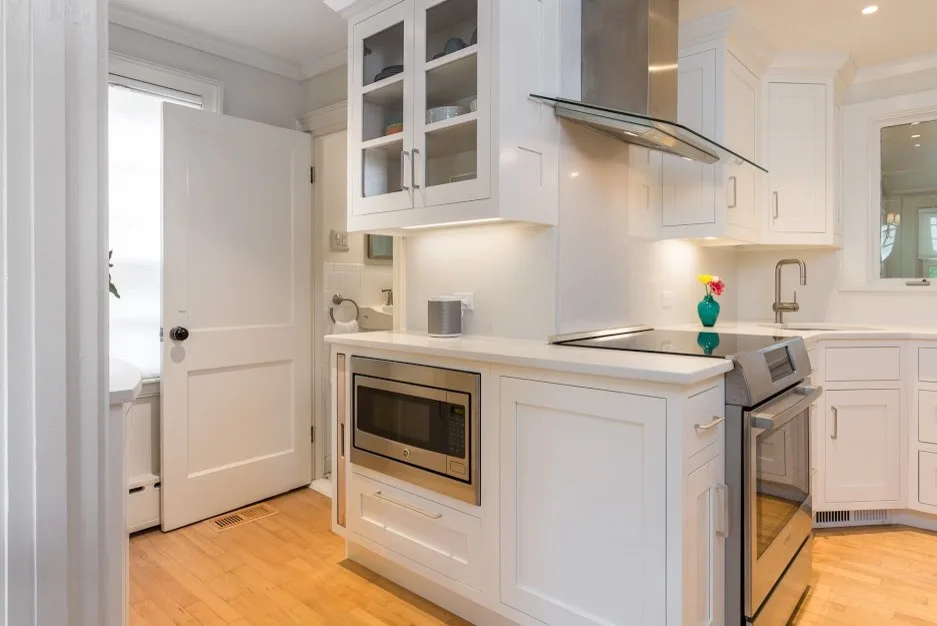 Transitional Elegance by Mari Woods Kitchen Bath Home, LLC - Photo 4