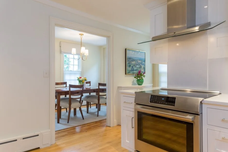 Transitional Elegance by Mari Woods Kitchen Bath Home, LLC - Photo 5