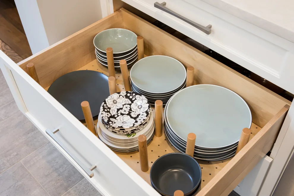 Contrasting Transitional Kitchen by Robinwood Kitchens - Photo 5