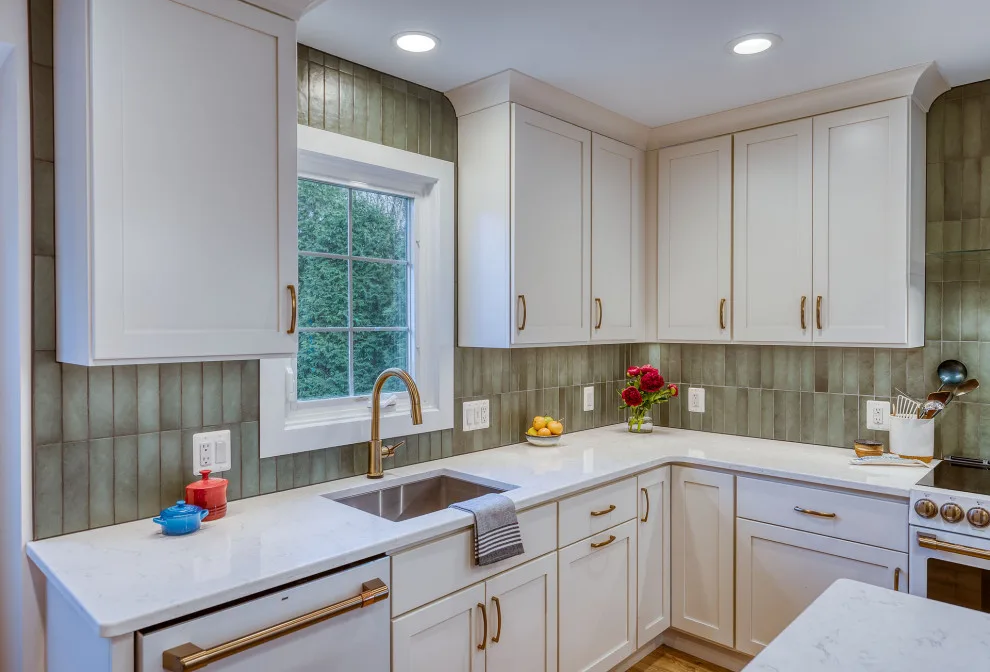 Fairfax Kitchen Renovation with Transitional Design by Foster Remodeling Solutions, Inc. - Photo 5