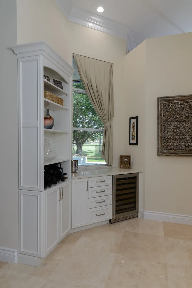 Weston, FL Kitchen and Bar Renovation by Allied Kitchen, Bath, Home And Outdoor Living - Photo 11