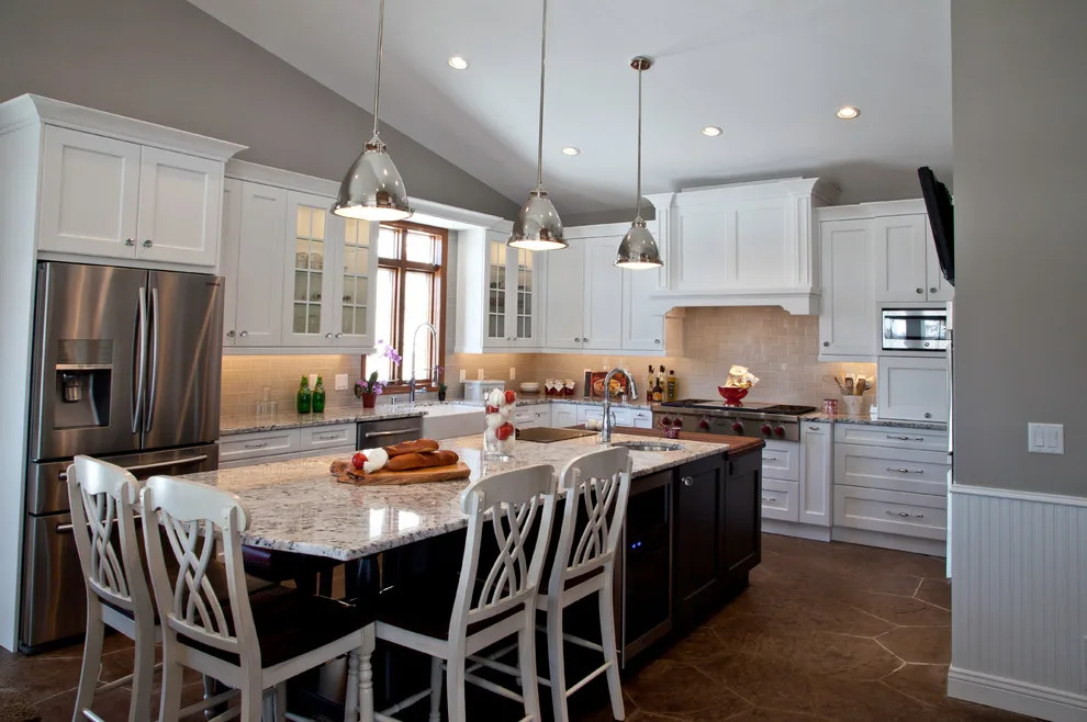 Lakefront Transitional Beach House Kitchen by Dream House Dream Kitchens - Photo 2