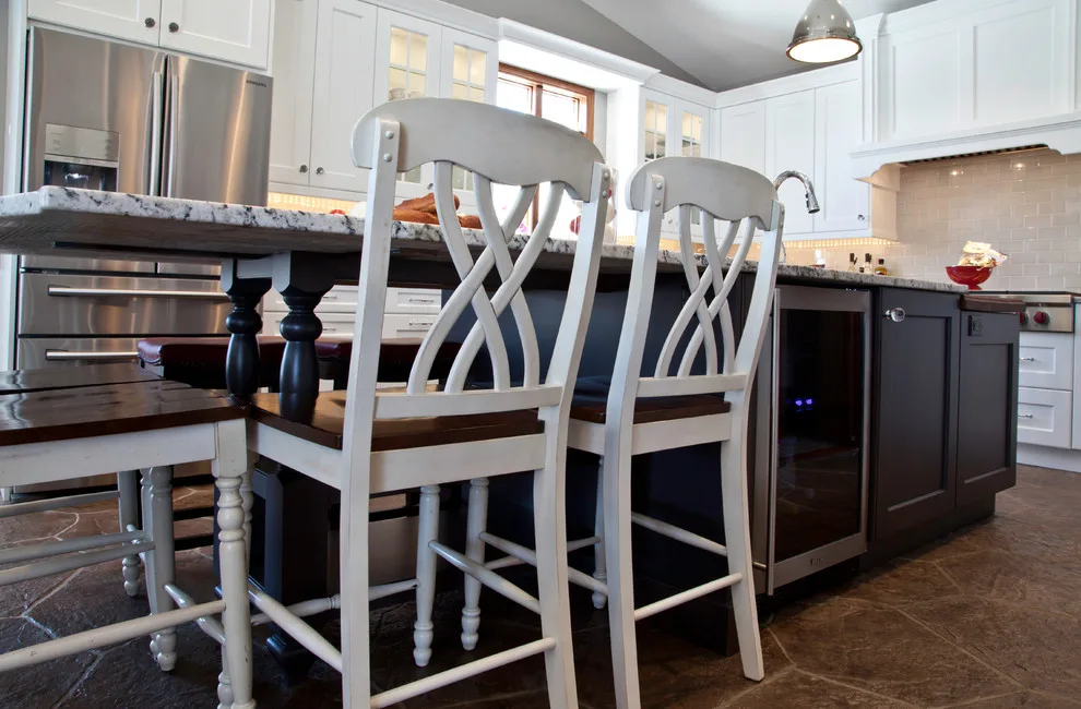 Lakefront Cottage Kitchen for Transitional Living by Dream House Dream Kitchens - Photo 17