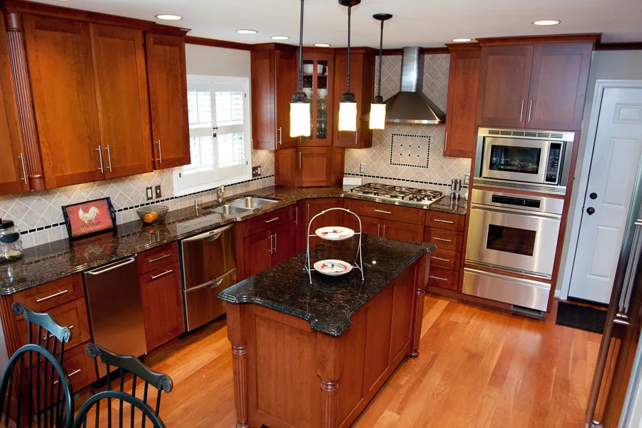 St. Louis Kitchen Revamp by Callier & Thompson Kitchens, Baths And Appliances - Photo 2