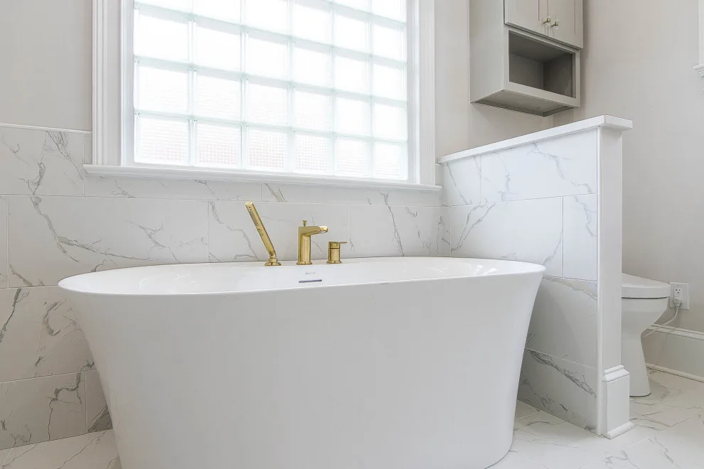 Trenholm Main Bathroom by Capital Kitchen & Bath - Photo 18
