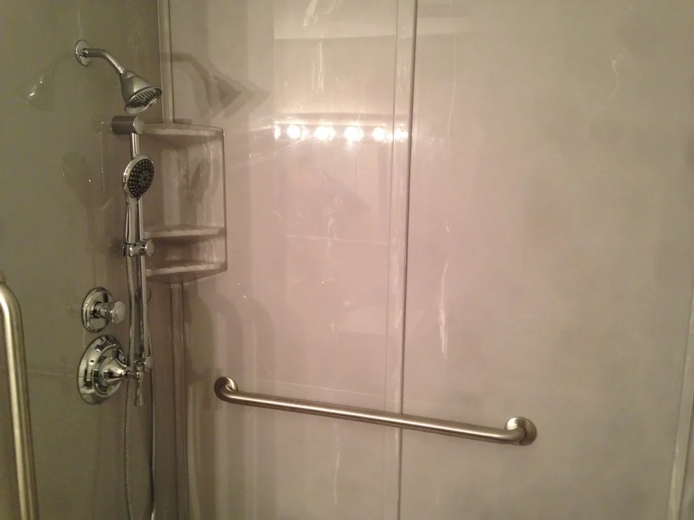 Bathtub replacement by In A Week. Guaranteed - Photo 4