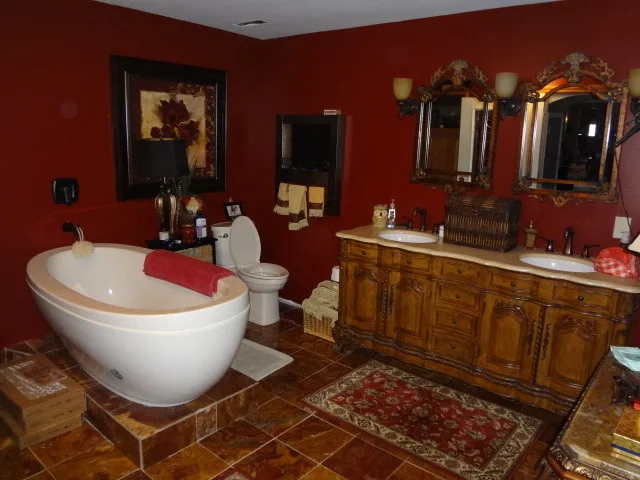 Harrold Home Improvement - Photo 7