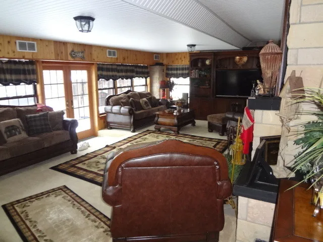 Harrold Home Improvement - Photo 2