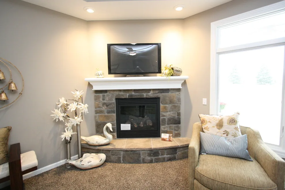 Twin Eagles Residence 3 by Choice Designs - Photo 3