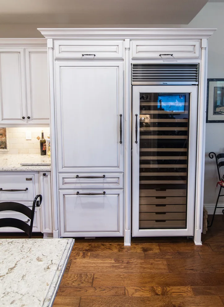 Dual Hue Kitchens by Kitchens Etc. Of V.C. - Photo 19