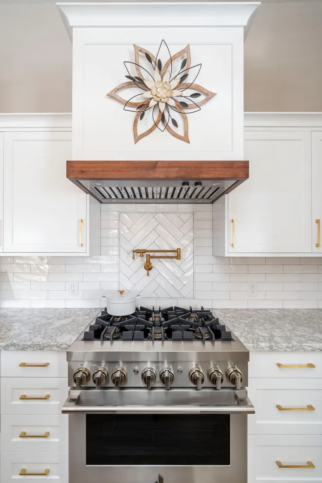 Radiant and Stylish Makeover for this Palmdale Kitchen by Lenton Company, Inc. - Photo 13