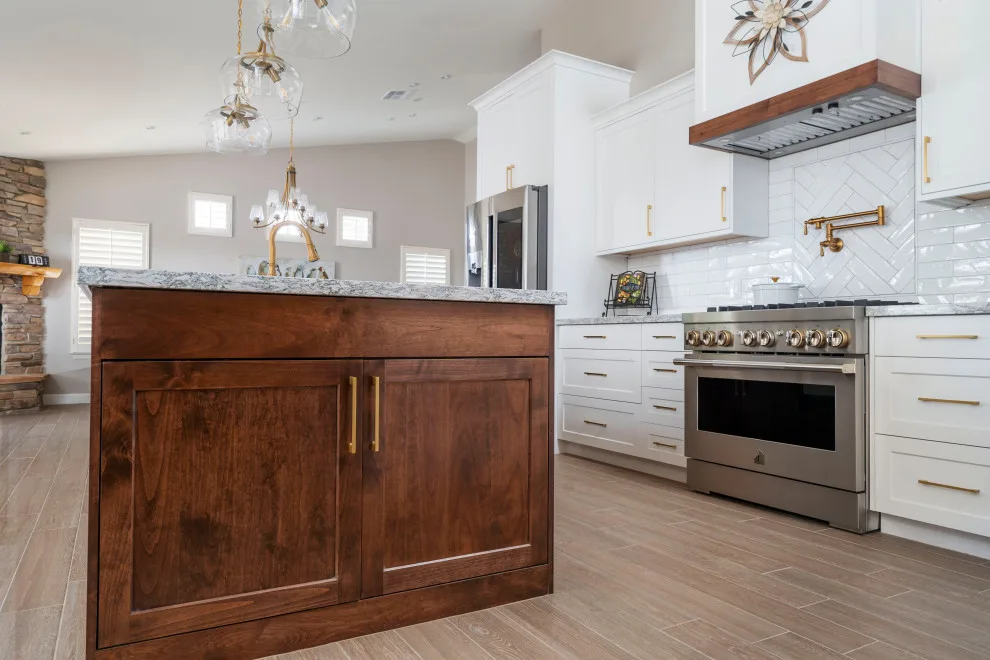 Radiant and Stylish Makeover for this Palmdale Kitchen by Lenton Company, Inc. - Photo 7