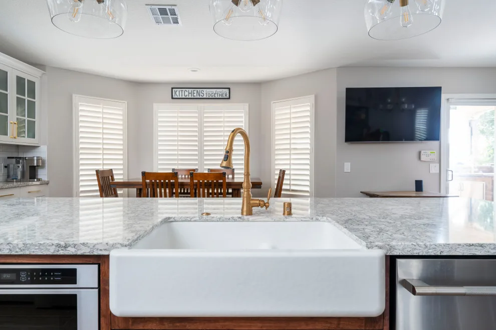 Radiant and Stylish Makeover for this Palmdale Kitchen by Lenton Company, Inc. - Photo 14
