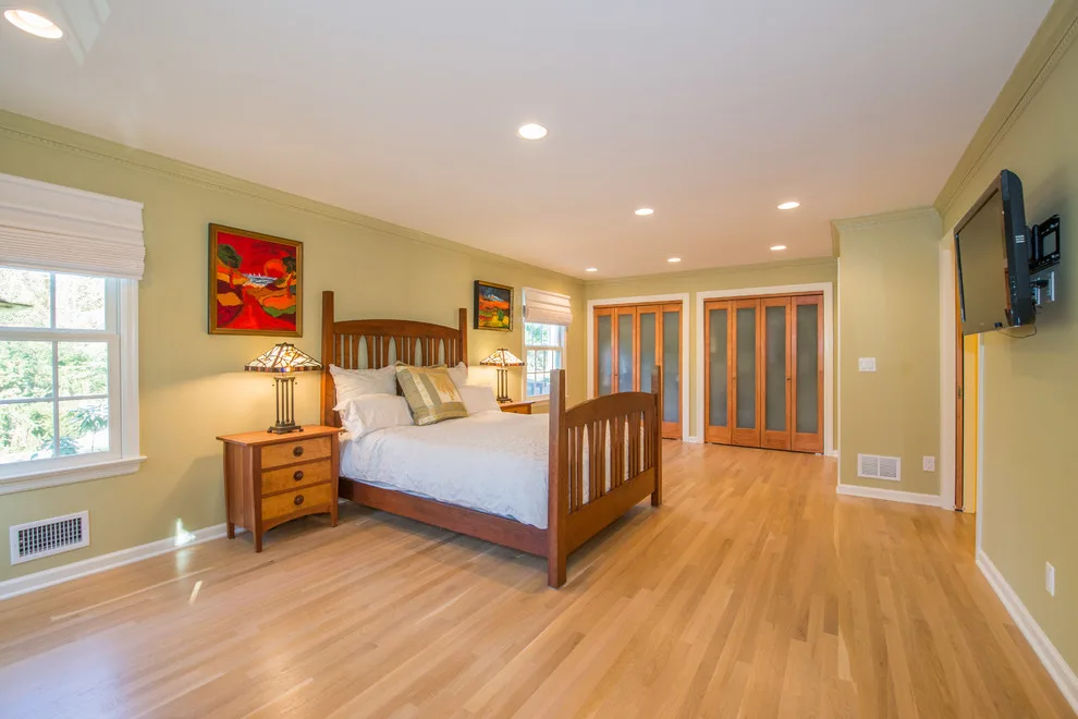 Comprehensive Design Renovation for Master Suite and Bathroom by JMC Home Remodeling - Photo 10