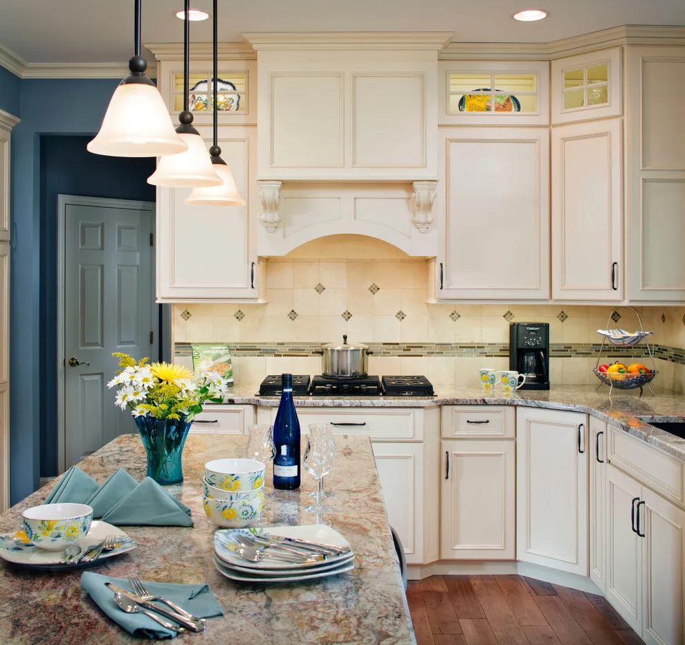 Family Sanctuary by Carpets Plus/ Cabinets Plus Of Saint Louis - Photo 2