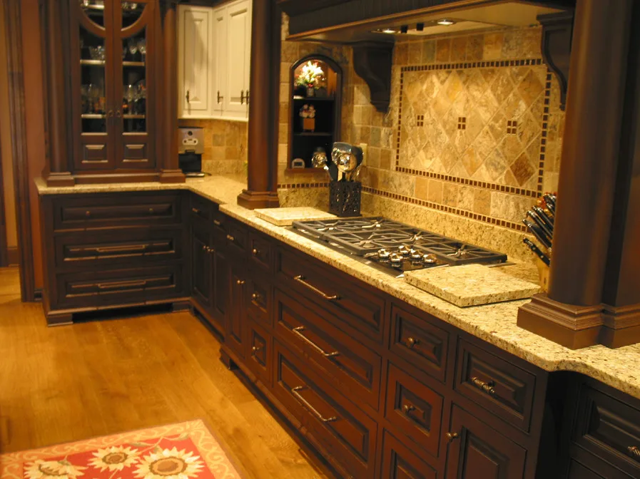 Revamped Italianate Kitchen by Stone Kitchens - Photo 6