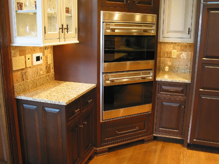 Revamped Italianate Kitchen by Stone Kitchens - Photo 10