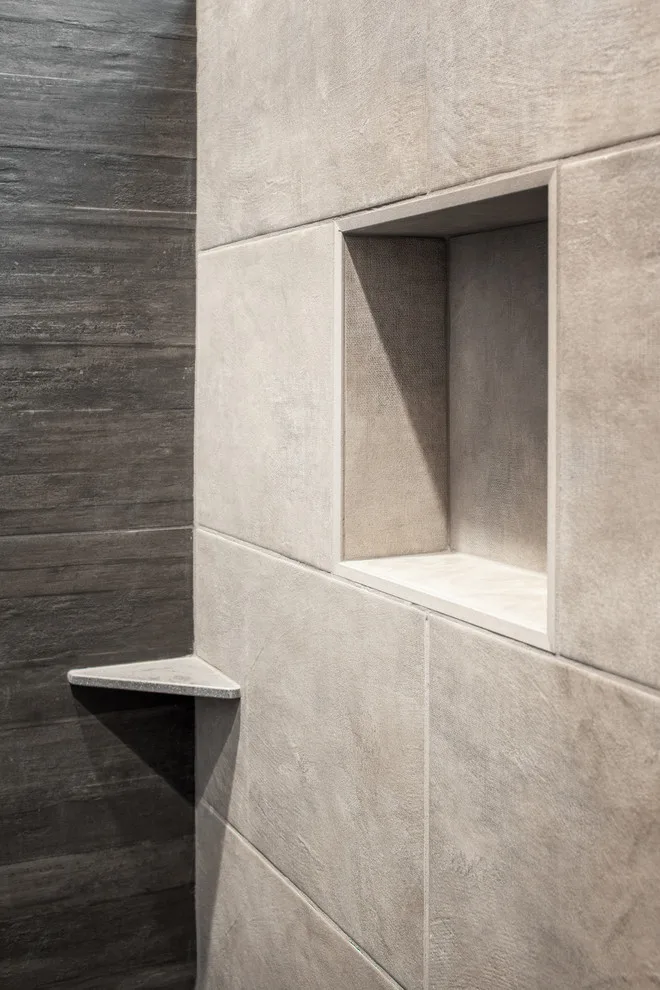 City Style Main Bathroom by HC Remodel & Design - Photo 2