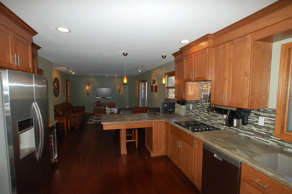 City Influence by Tri-City Remodeling & Nowak Cabinets - Photo 4