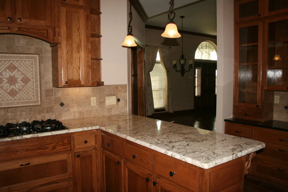 Misty Valley Traditional Residence by Victory Homes - Photo 2