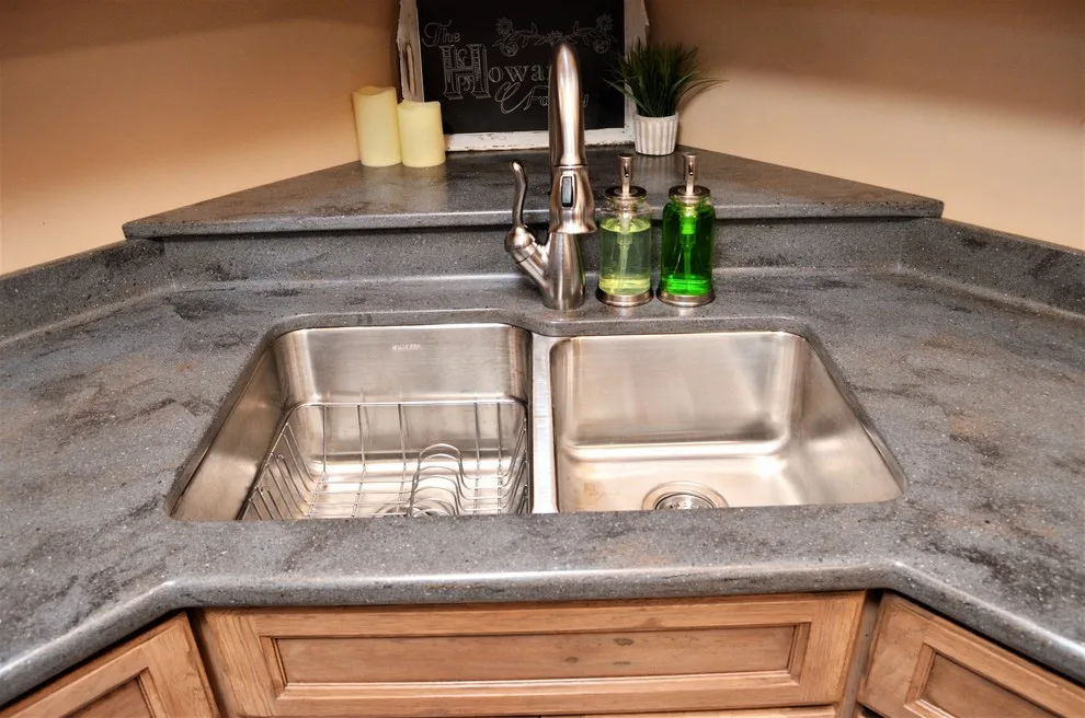 Haas Signature Collection: Hickory Cottage Kitchen by Haas Cabinets - Photo 9